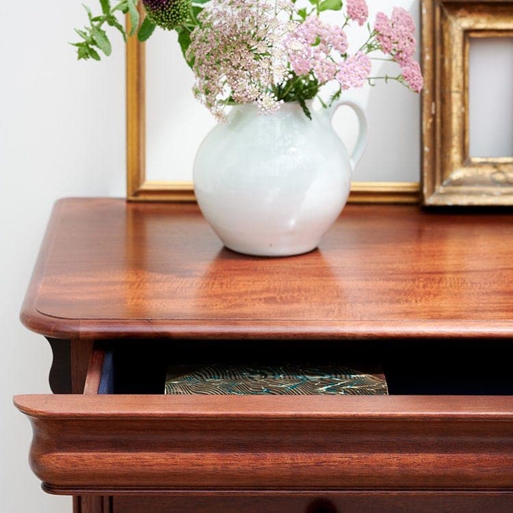 Willis & Gambier Antoinette Dressing Table