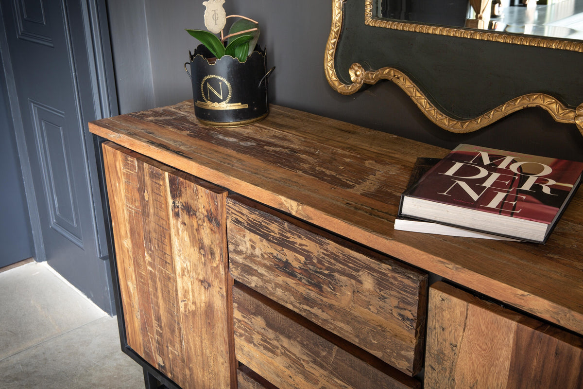 Carlton Furniture Sleeper Wood/Black Iron - 3 Drawer 2 Door Sideboard — wooden top detail