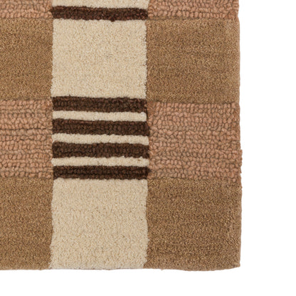 Gallery Direct Lezo Geo Rug Natural - corner and edge showing woven texture and finishing