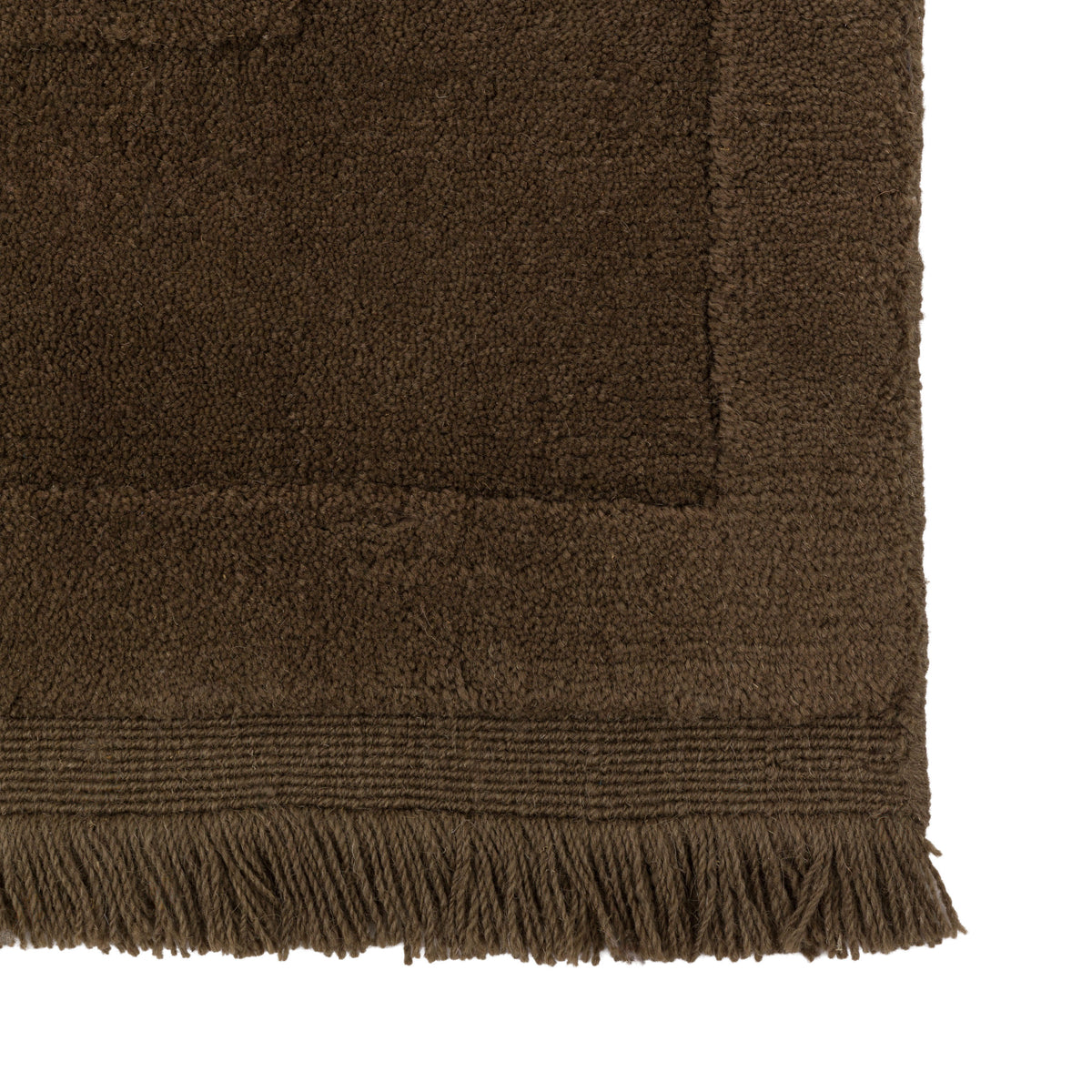Gallery Direct Sienna Rug Chocolate - corner and edge showing woven texture and finishing
