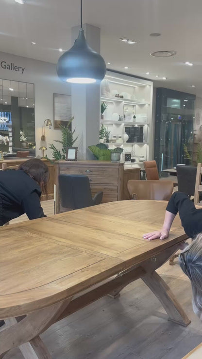 Carlton Furniture Copeland 1800 Cross Leg Oval Extending Dining Table