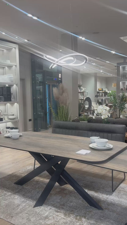 Carlton Furniture Florence Extending Oval Dining Table