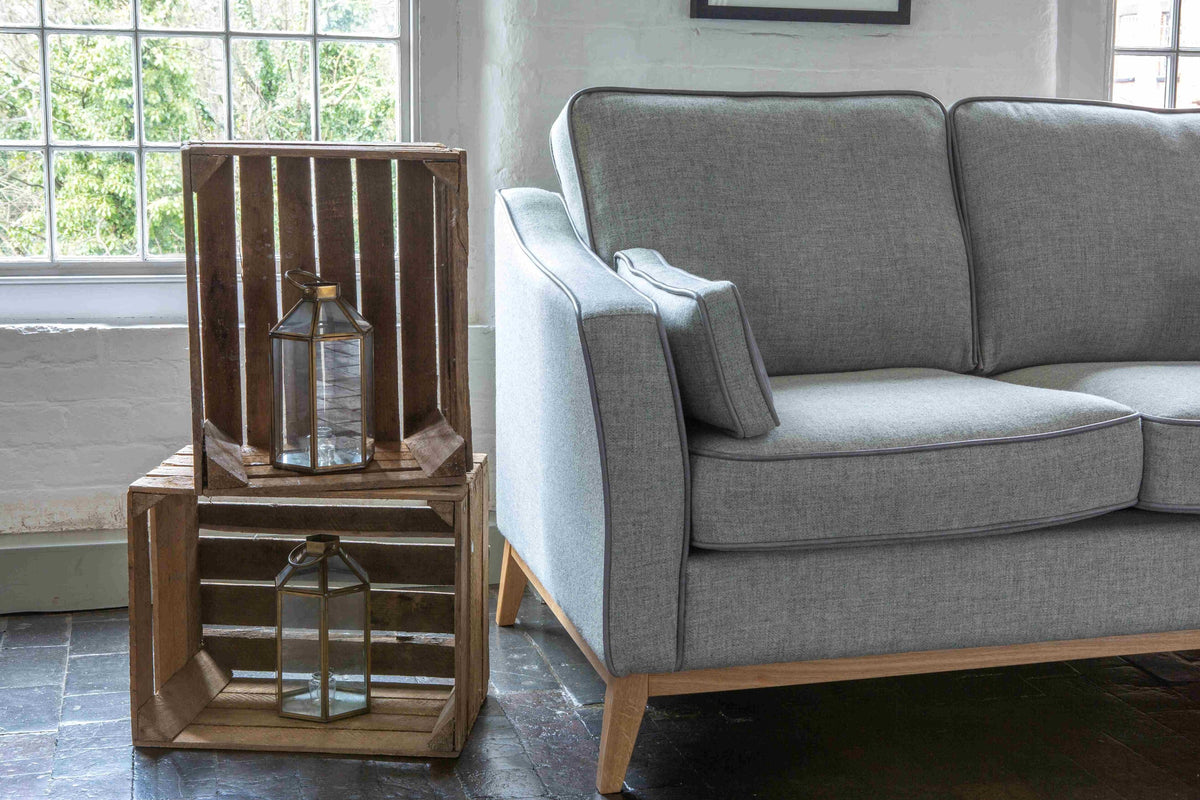 Vintage Sofa Company Creswell 2 Seater Sofa - Sterling Cragg — detail view
