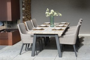 4 Seasons Outdoor Luxor 6 Seat Dining Set in Pebble Weave | Shackletons
