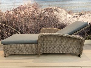 4 Seasons Outdoor Somerset Single Sunbed  in Pure Weave | Shackletons