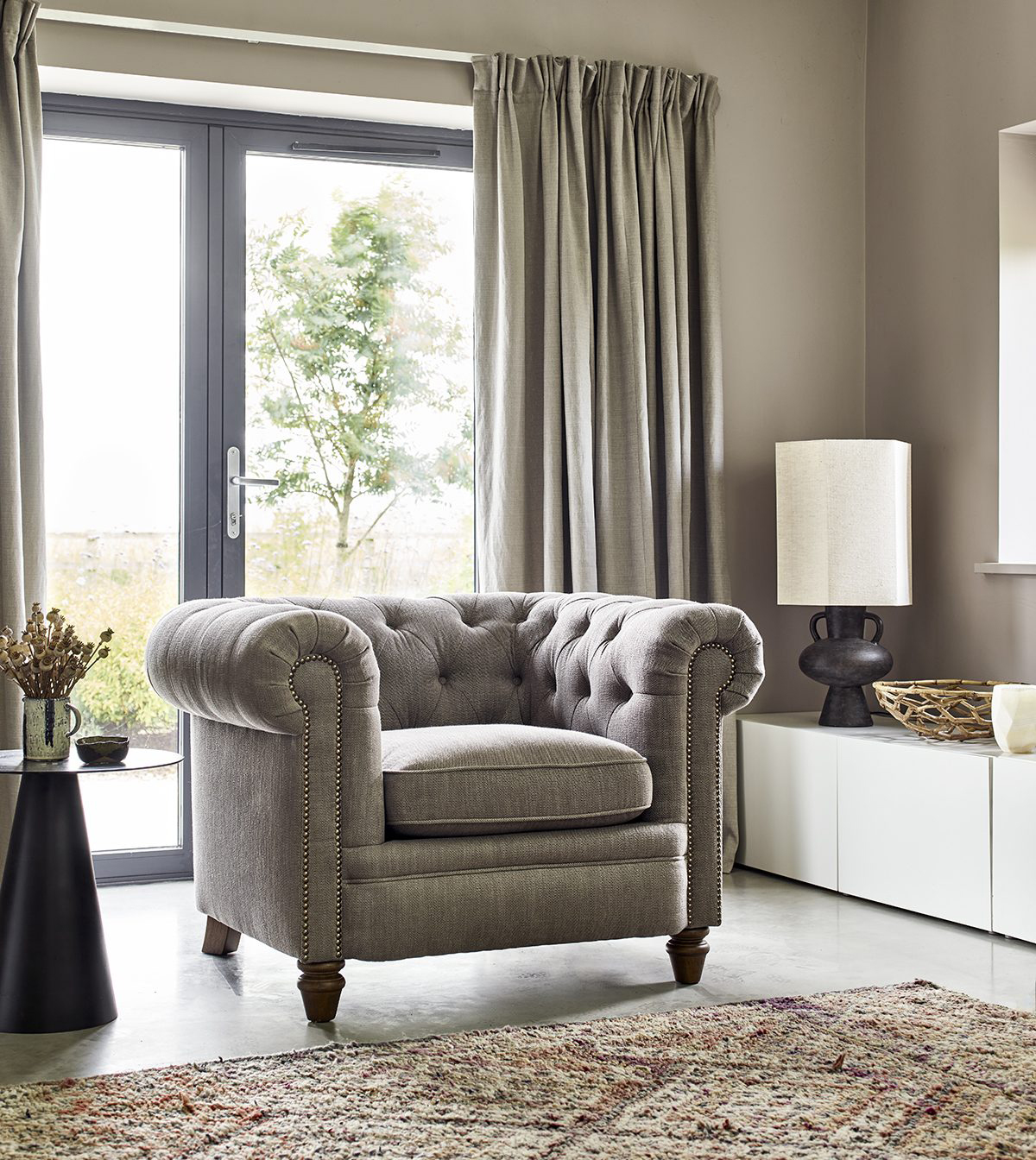 Linen on sale chesterfield chair