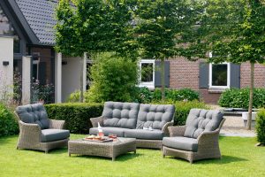 4 Seasons Outdoor Valentine Lounge Set | Shackletons
