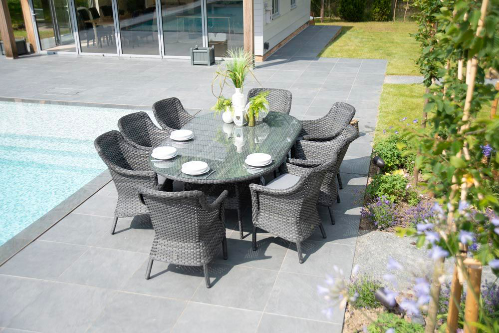 4 Seasons Outdoor Boston Oval 8 Seat Dining Set in Charcoal Weave
