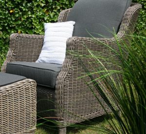 4 Seasons Outdoor Brighton Lounge Set with Footstool | Shackletons