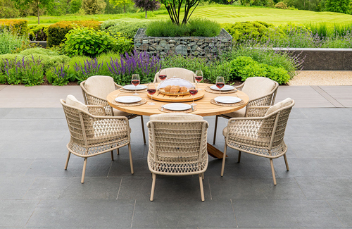 4 Seasons Outdoor Puccini | Shackletons