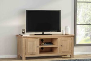 Foxington Large TV Unit Natural Oak | Shackletons