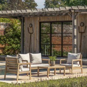 Gallery Outdoor Paros Lounge Set | Shackletons