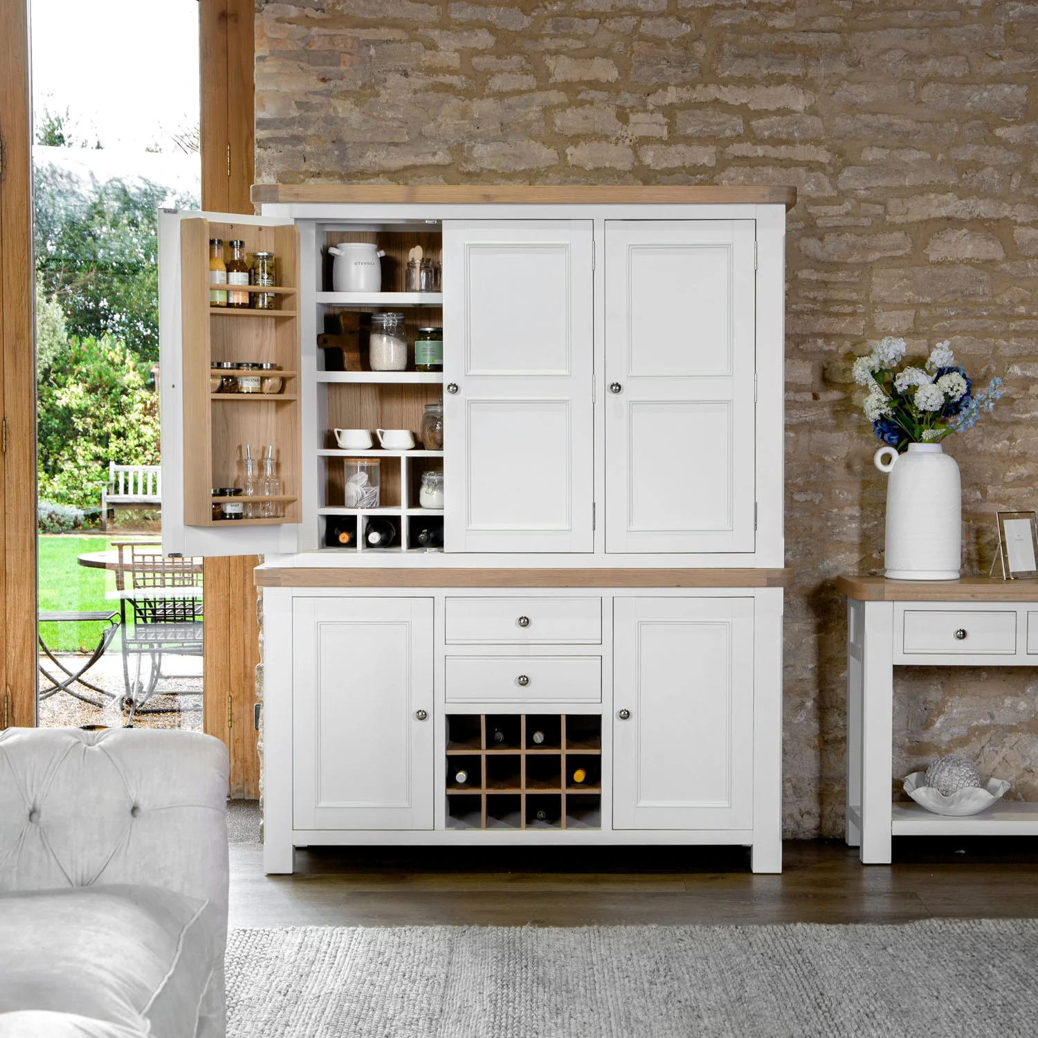 Kettle Interiors CL Triple Larder Unit Top