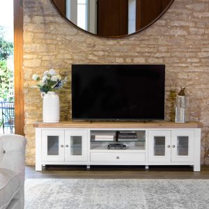 Kettle Interiors CL Extra Large TV Unit | Shackletons