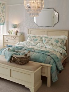 Laura Ashley Clifton 6ft Bedframe in Ivory | Shackletons