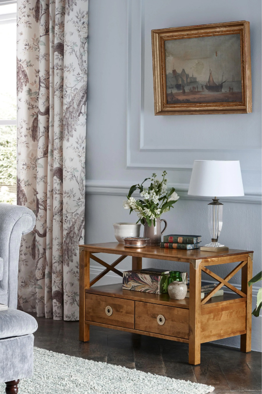 Laura Ashley Balmoral 2 Drawer TV Unit in Honey