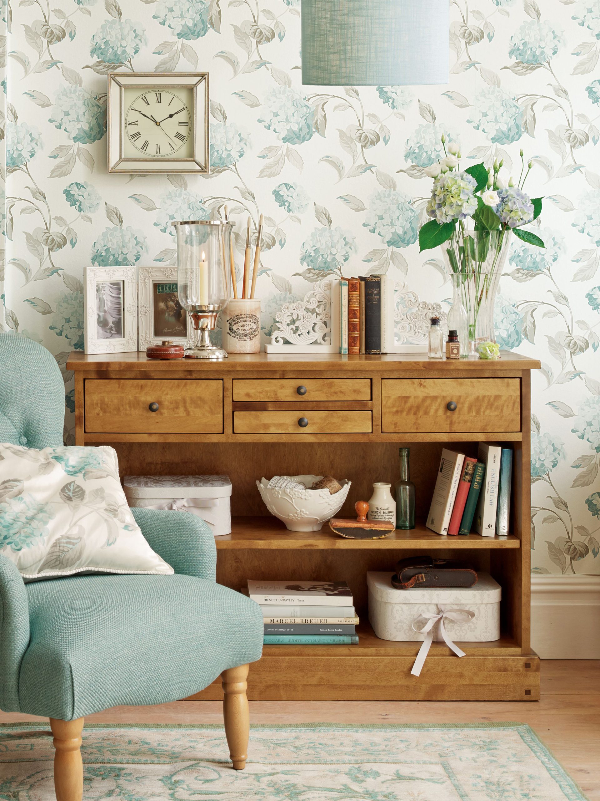 Laura Ashley Garrat Honey 4 Drawer Console Table