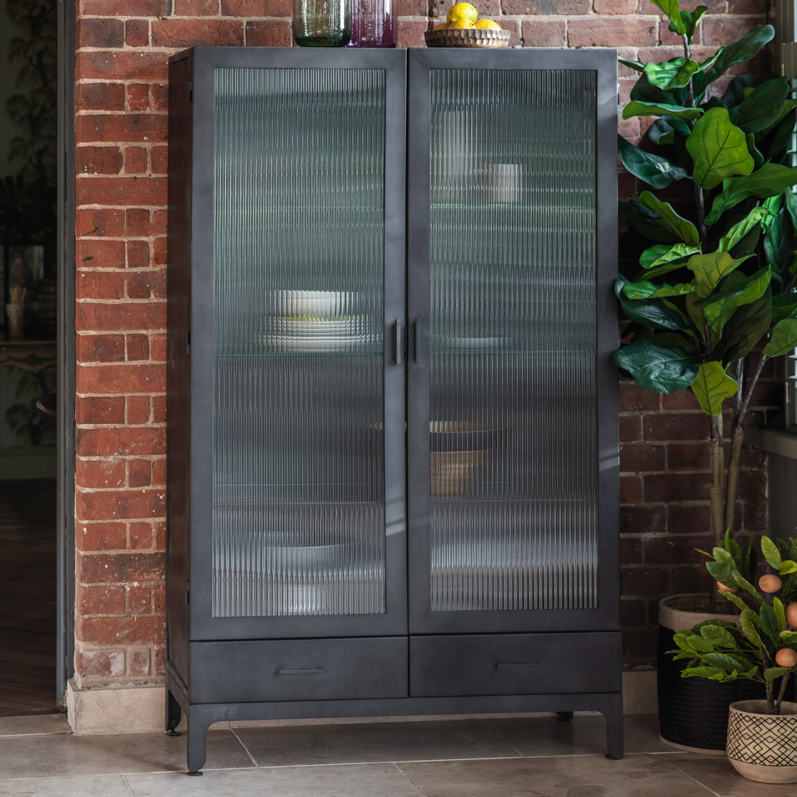 Gallery Direct Rye 2 Door 2 Drawer Display Unit