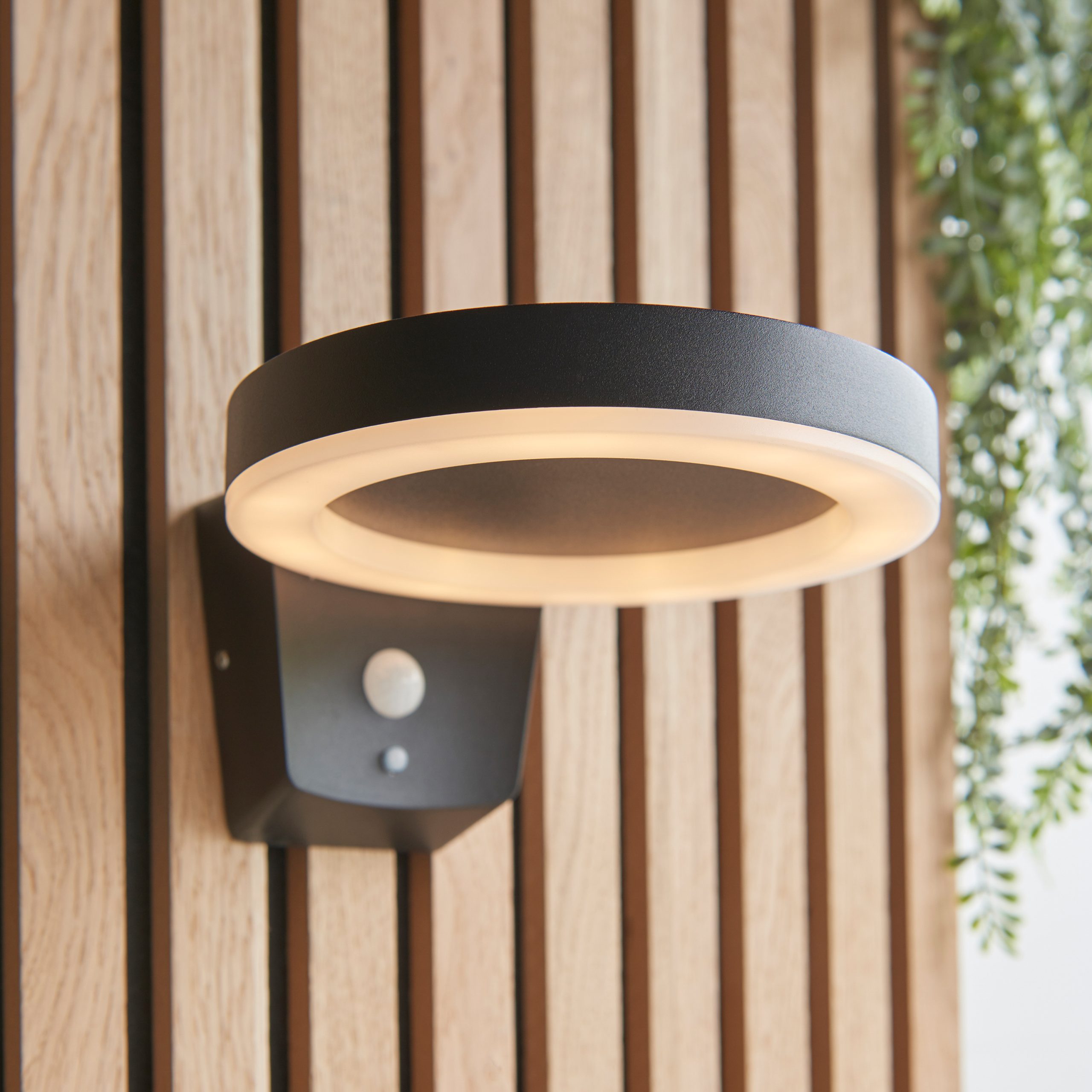 Gallery Direct Ebro Outdoor 1 Wall Light