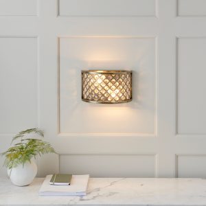 Gallery Direct Hudson Wall Light Antique Brass 150x255mm | Shackletons