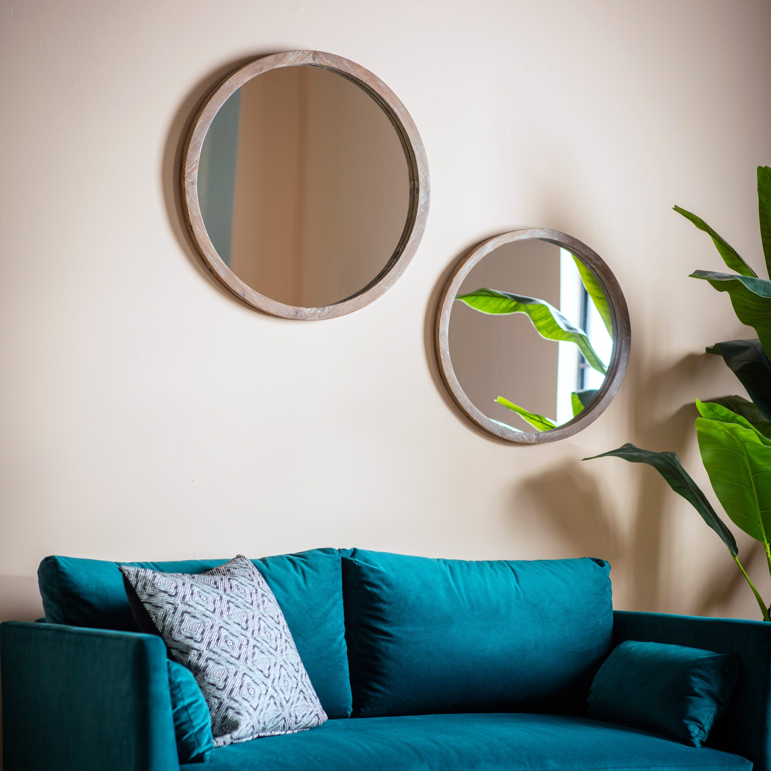 Gallery Direct Hector Mirror Round Small Natural