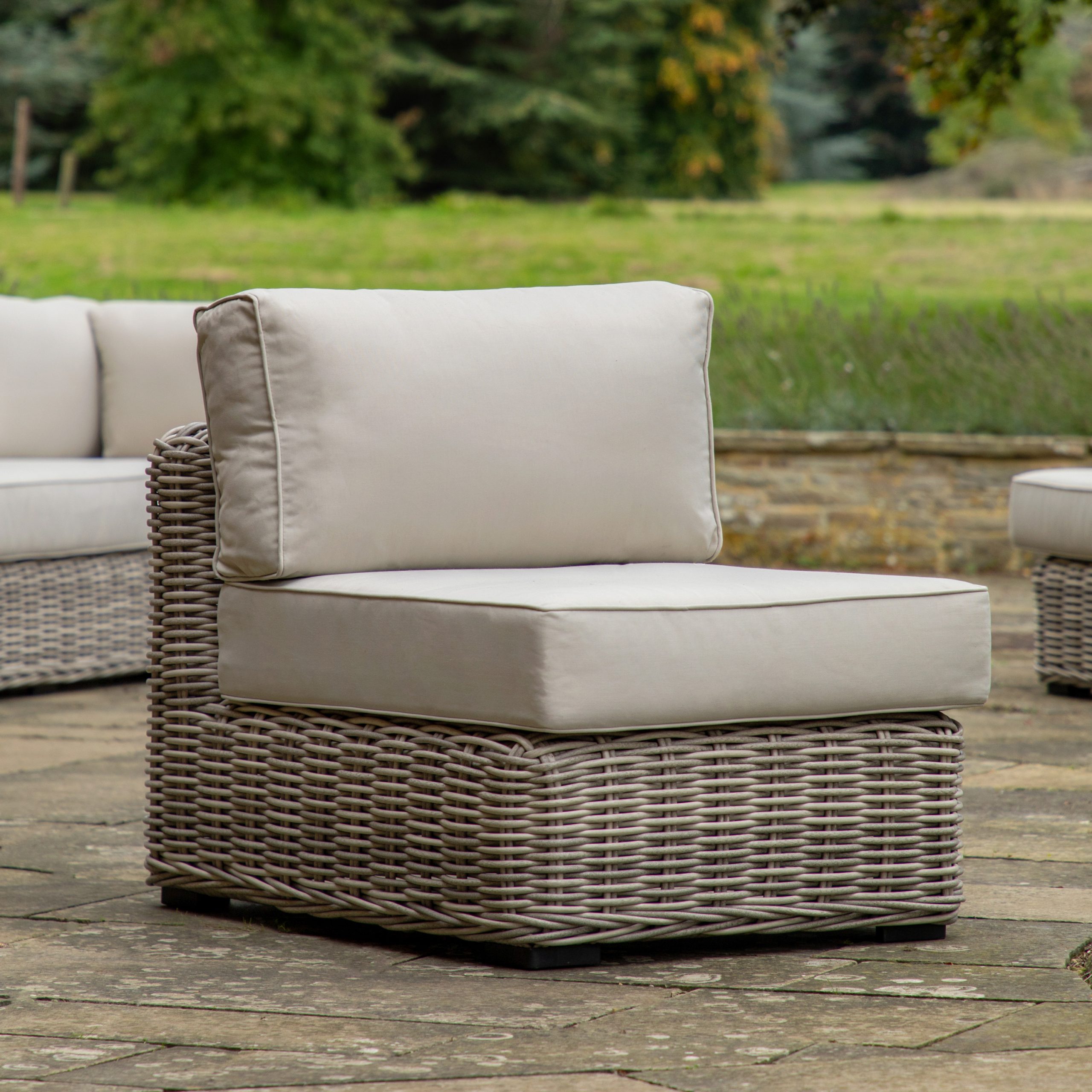 Gallery Outdoor Ragusa 1 Seater Module | Shackletons