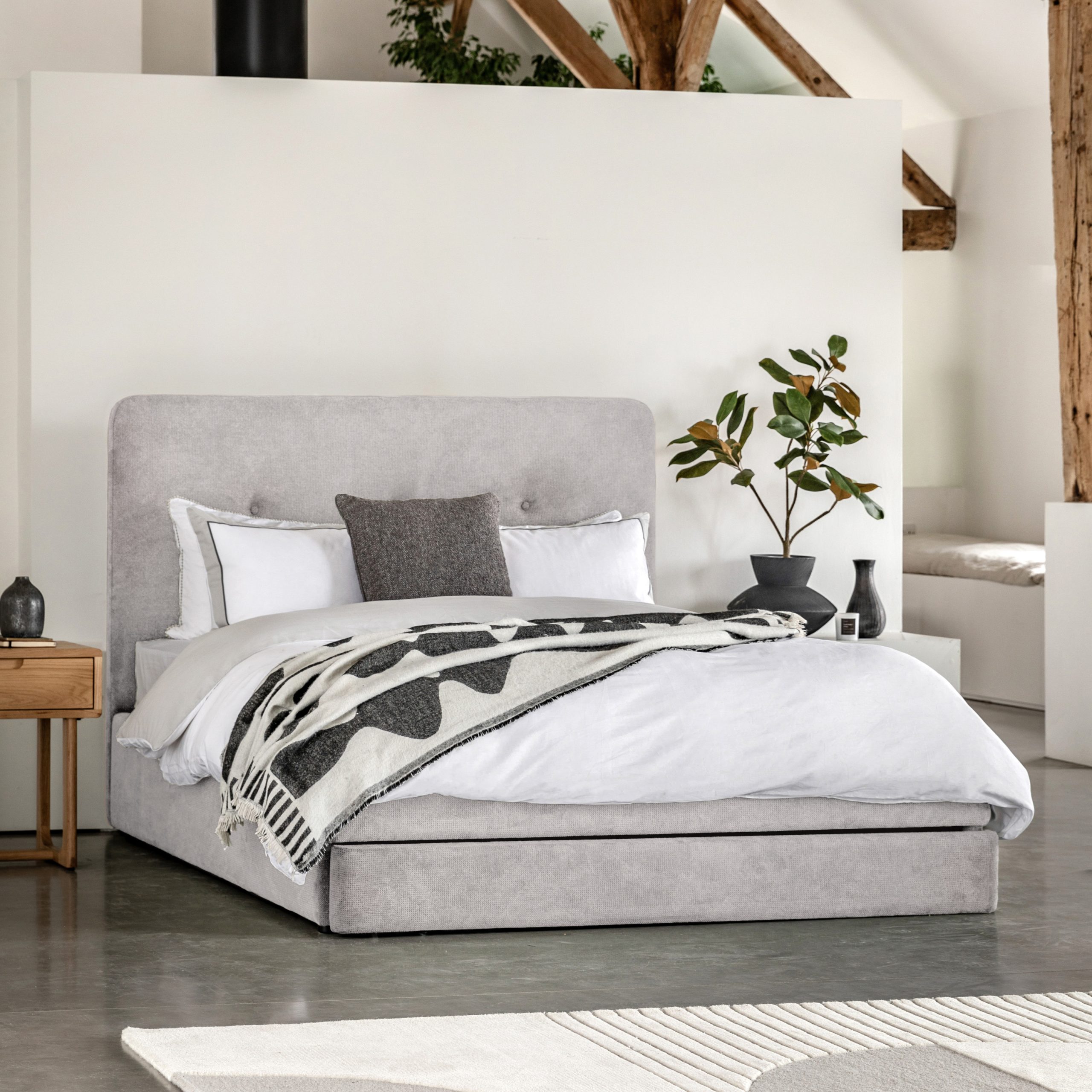 Gallery Direct Marlowe 2 Drawer Bedstead 5' Taupe