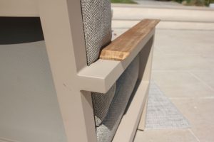 4 Seasons Outdoor Capitol Lounge Set in Latte | Shackletons